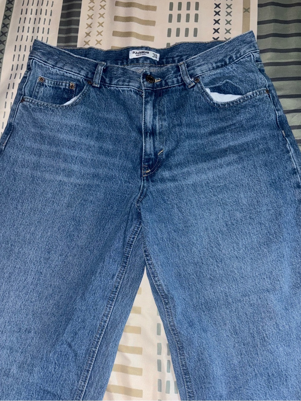 Pull&Bear Women's High-Rise Blue Denim Jeans